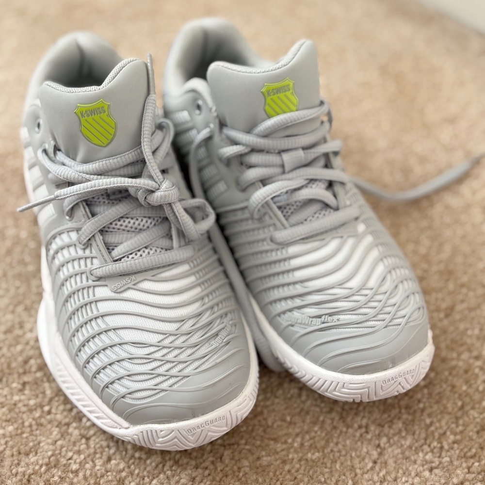 K-Swiss Women's Hyper-court Express Tennis Shoes Size US 5 NWOT